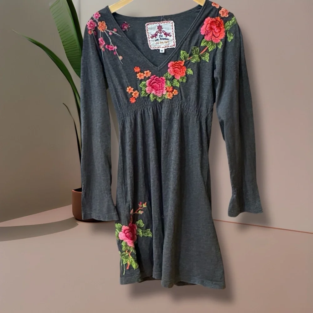 Johnny Was Gray Dress with Red and Pink Floral Embroidery Size: M - Picture 4 of 8